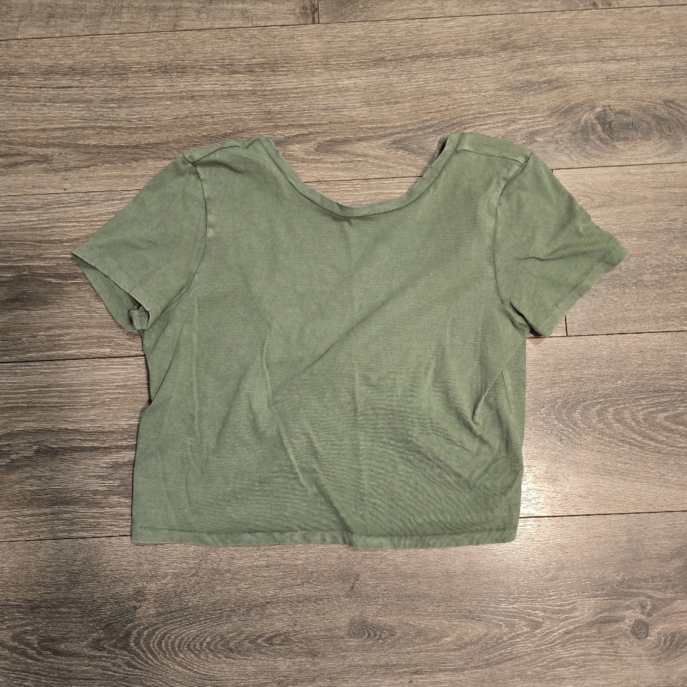 Aerie Sz M Green Women's Twist Back Cropped Top